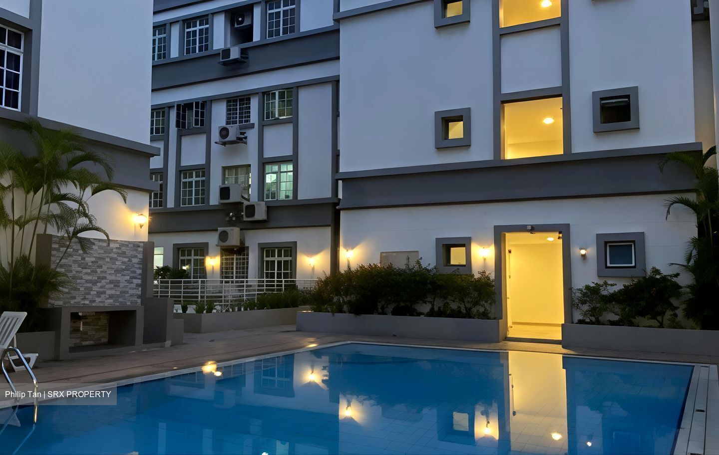 Versailles (D15), Condominium #635969001